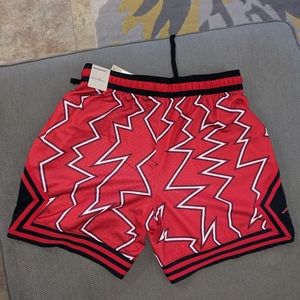 Men's Air Jordan Dri-FIT Printed Diamond Shorts Red / Black